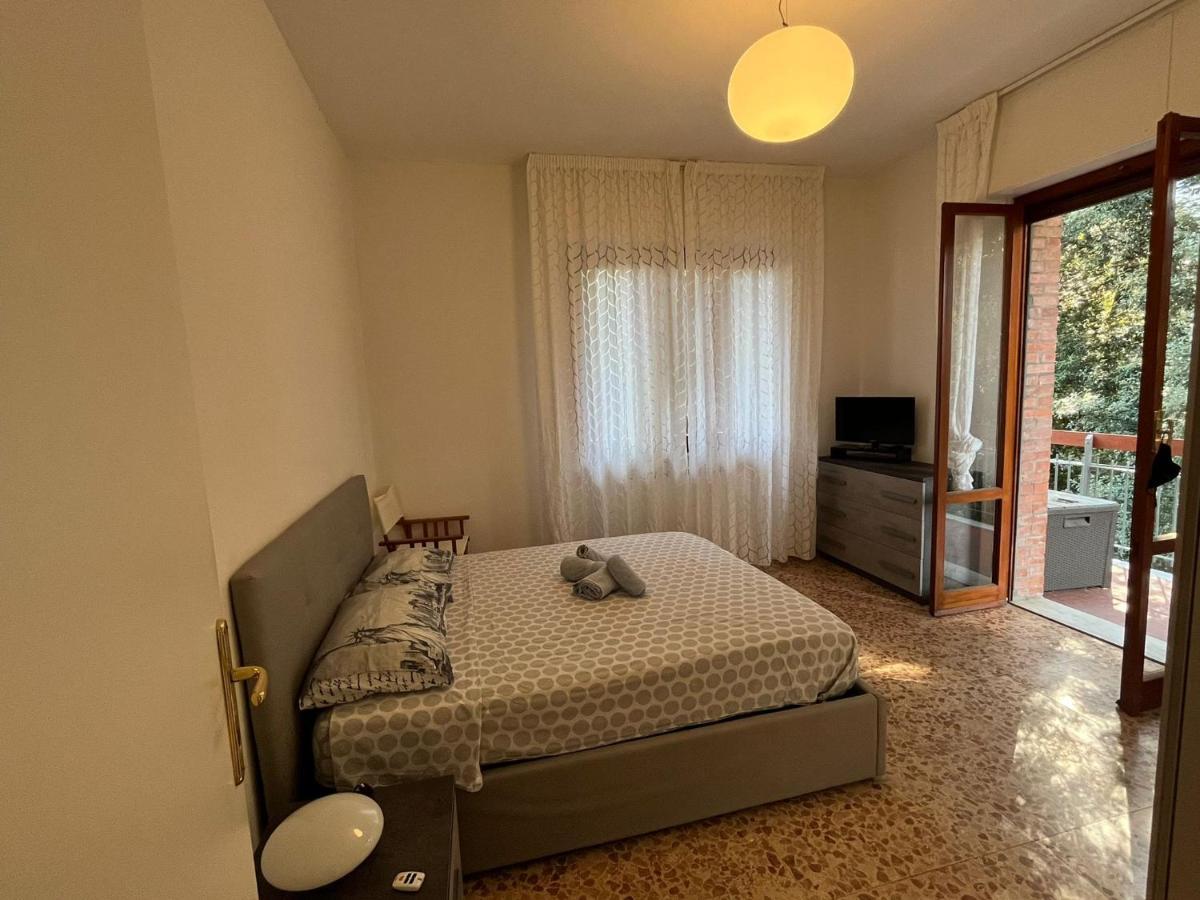 Casa Alexander Apartman Marina di Massa Kültér fotó